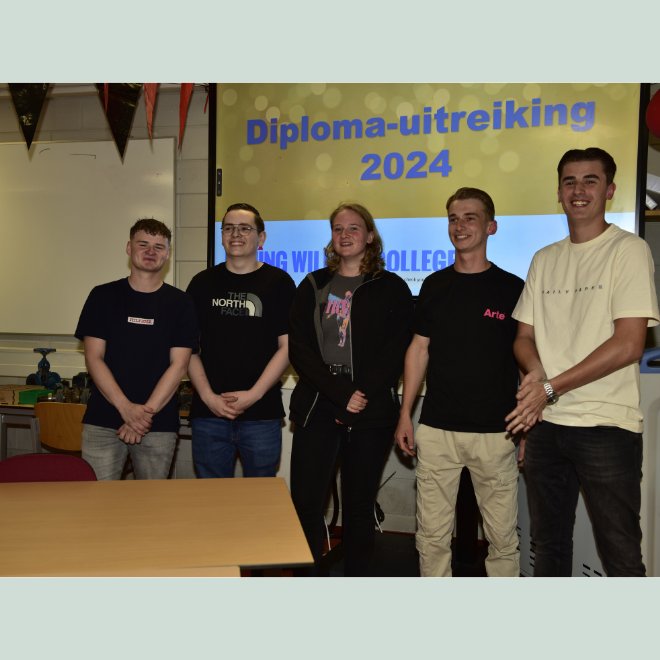 Diploma-uitreiking Oss 2024 gecropped 4